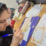 برگزاری کلاس خوشنویسی با دانشمندان، نخبگان و کارکنان پژوهشگاه سلولهای بنیادین رویان - کلاسهای سازمانی خوشنویسی نوین تحریر