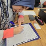 برگزاری کلاس خوشنویسی با دانشمندان، نخبگان و کارکنان پژوهشگاه سلولهای بنیادین رویان - کلاسهای سازمانی خوشنویسی نوین تحریر