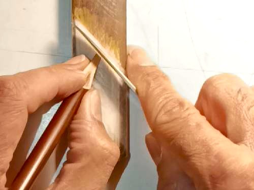 تیز کردن قلمتراش و آموزش تراش قلم استاد محمد شهبازی